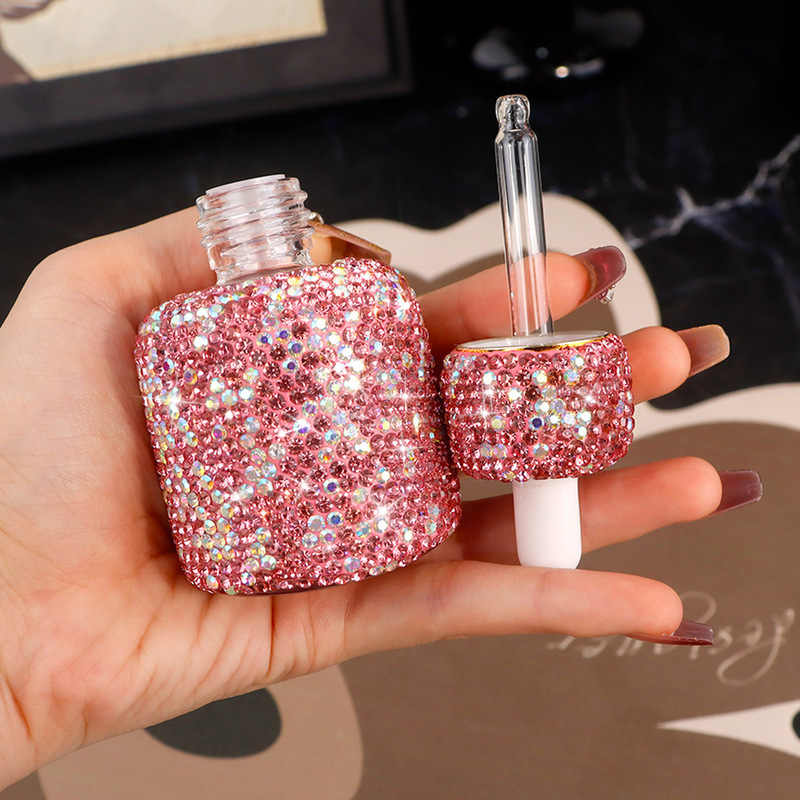 ผลิตภัณฑ์ดูแลผิวสูตรน้ำมันหอมร - Luxury Skincare Essential บทวิจารณ์และราคา